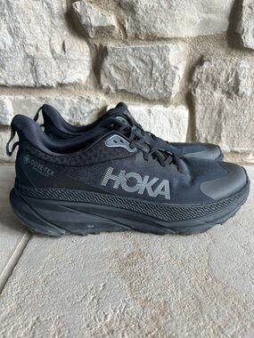 Hoka Men's Black Challenger ATR 7 GTX Trail Running Shoes - All-Black